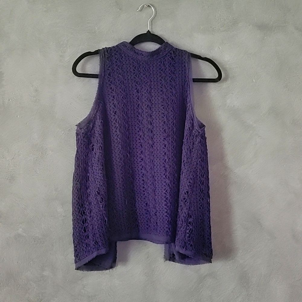 Crochet detail blouse